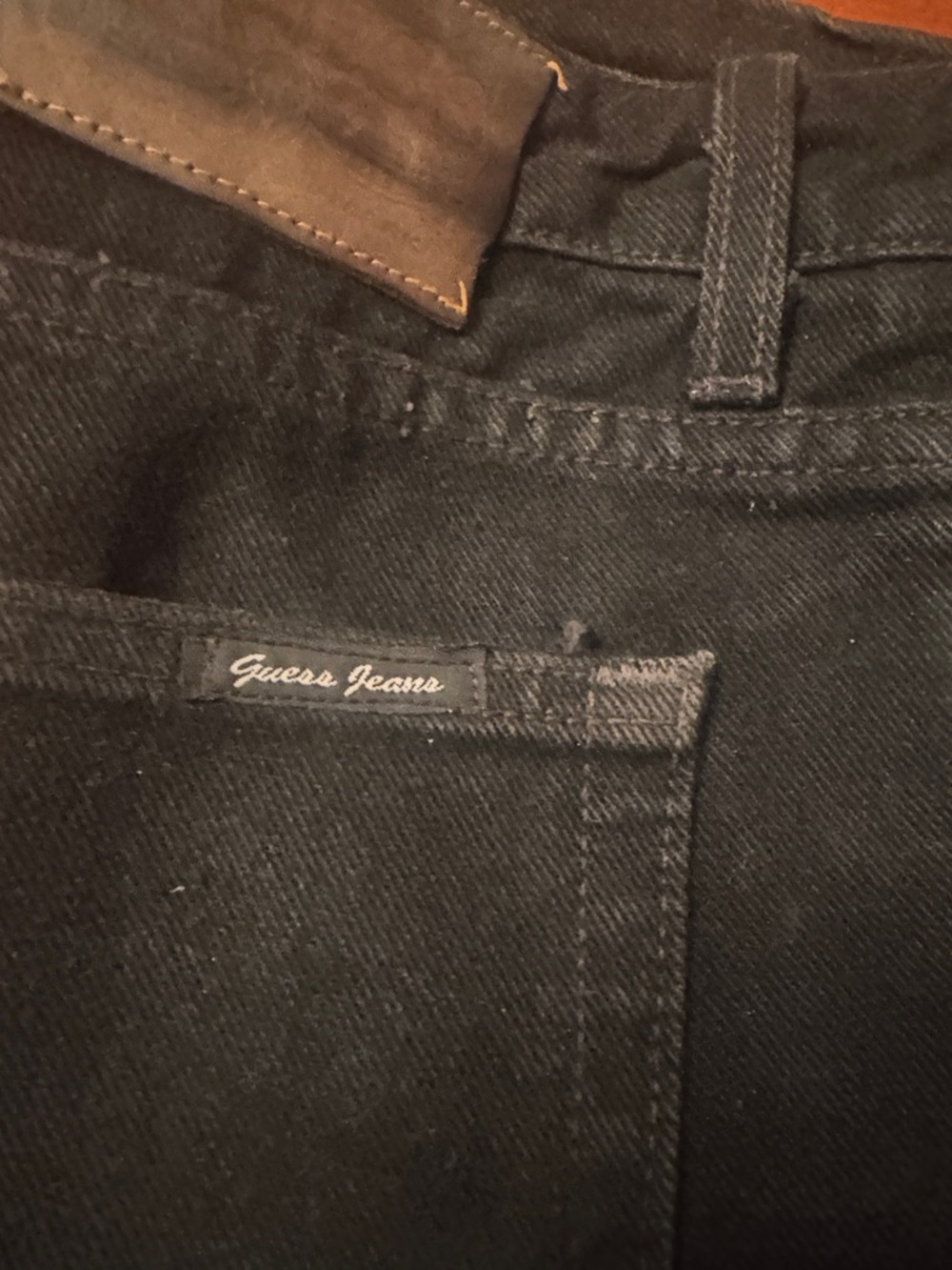 Guess Black Denim Jeans with Subtle Red Logo Tab - Picture 5 of 5